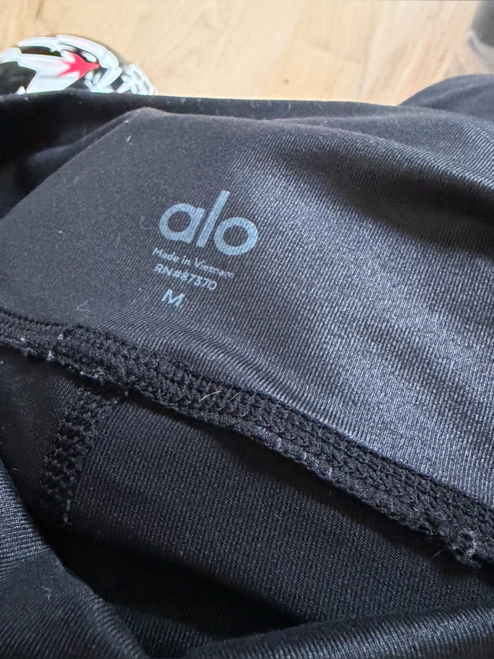 Women's Alo Shine 7/8 High Waist Leggings - Picture 3 of 3